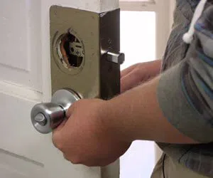 Capitol Locksmith Service Fairfield, CT 203-893-4200 Capitol Locksmith Service Fairfield, CT 203-893-4200 - locksmith-12